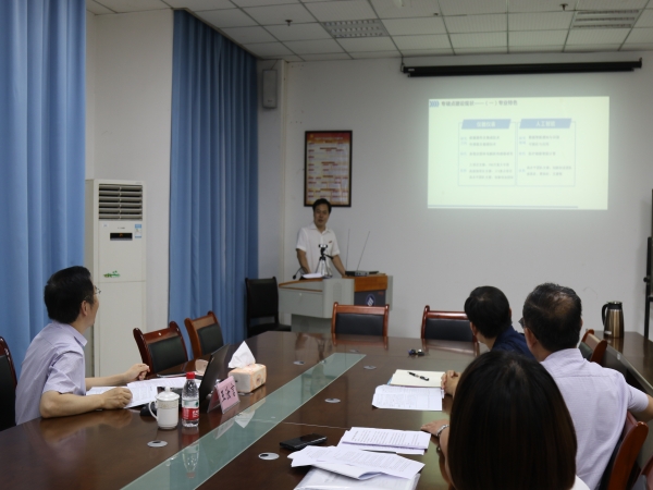 JUWe_1655092802021019415.jpg 7I1A4895.jpg