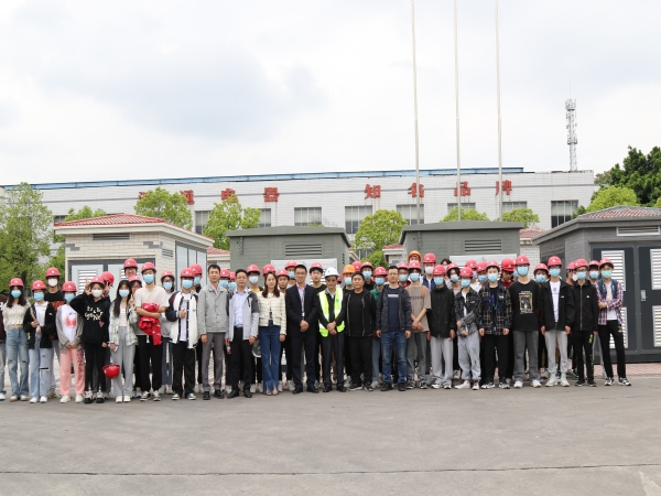 ybMH_1683797244392057913.jpg 7I1A7512.jpg