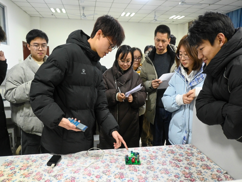 QURb_1734791825986065362.jpg DSC_4079.jpg