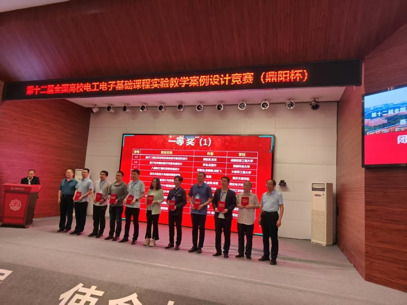 Flnr_1745142733073080563.jpg Flnr_1745142733073080563.jpg