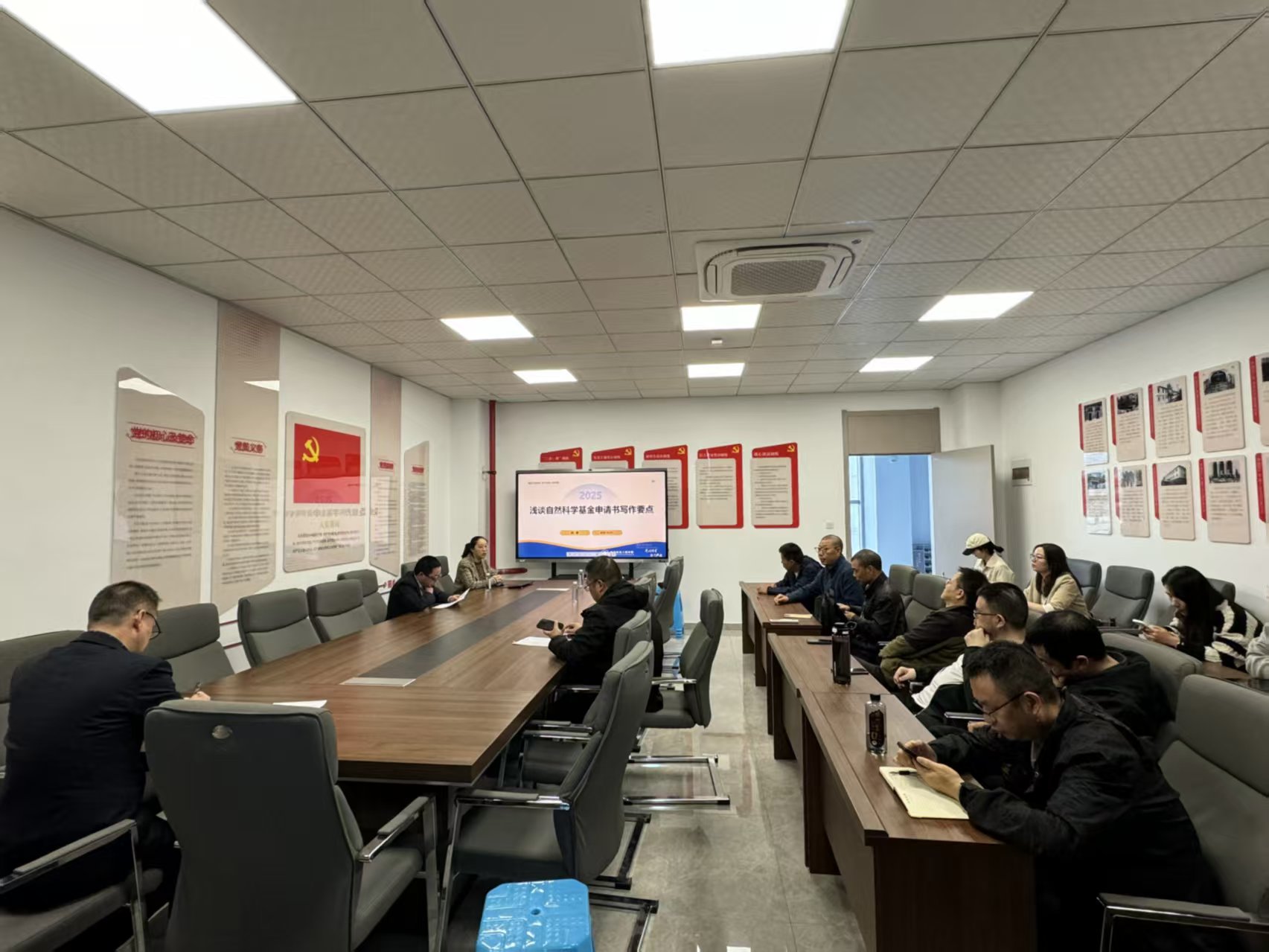 lpvq_1762431334500093964.jpg lpvq_1762431334500093964.jpg