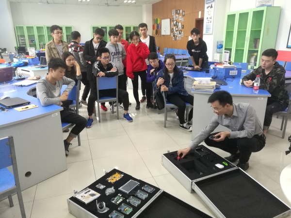 1539878716277004197.jpg IMG_20181010_143324.jpg